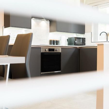 Bayview Apartments Ballygally  エクステリア 写真