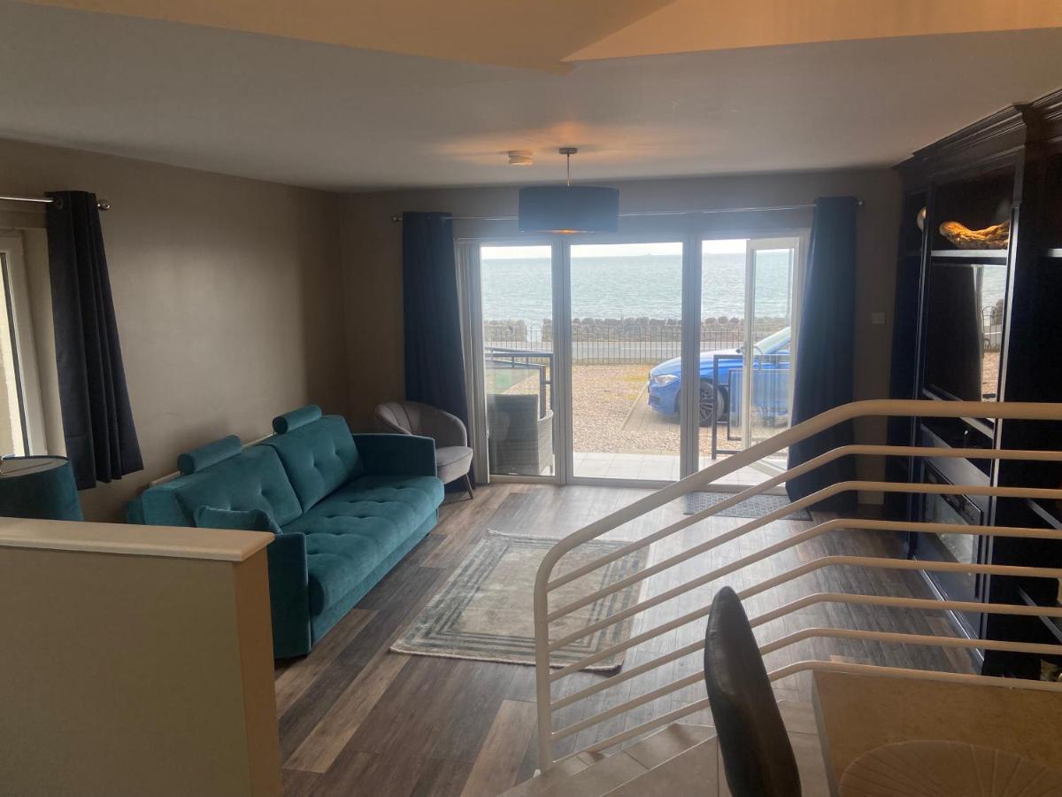 Bayview Apartments Ballygally  エクステリア 写真