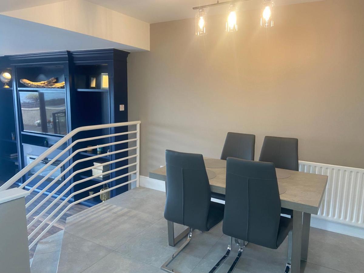 Bayview Apartments Ballygally  エクステリア 写真