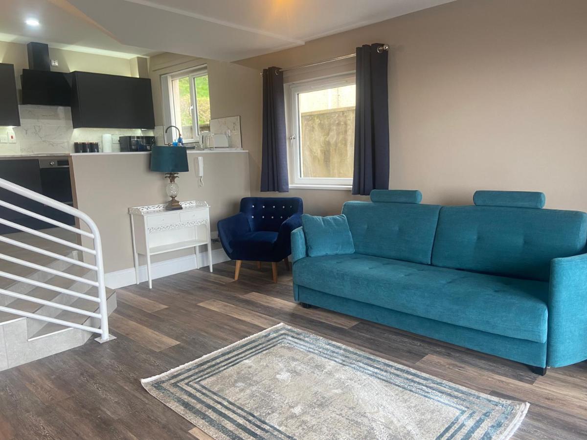 Bayview Apartments Ballygally  エクステリア 写真