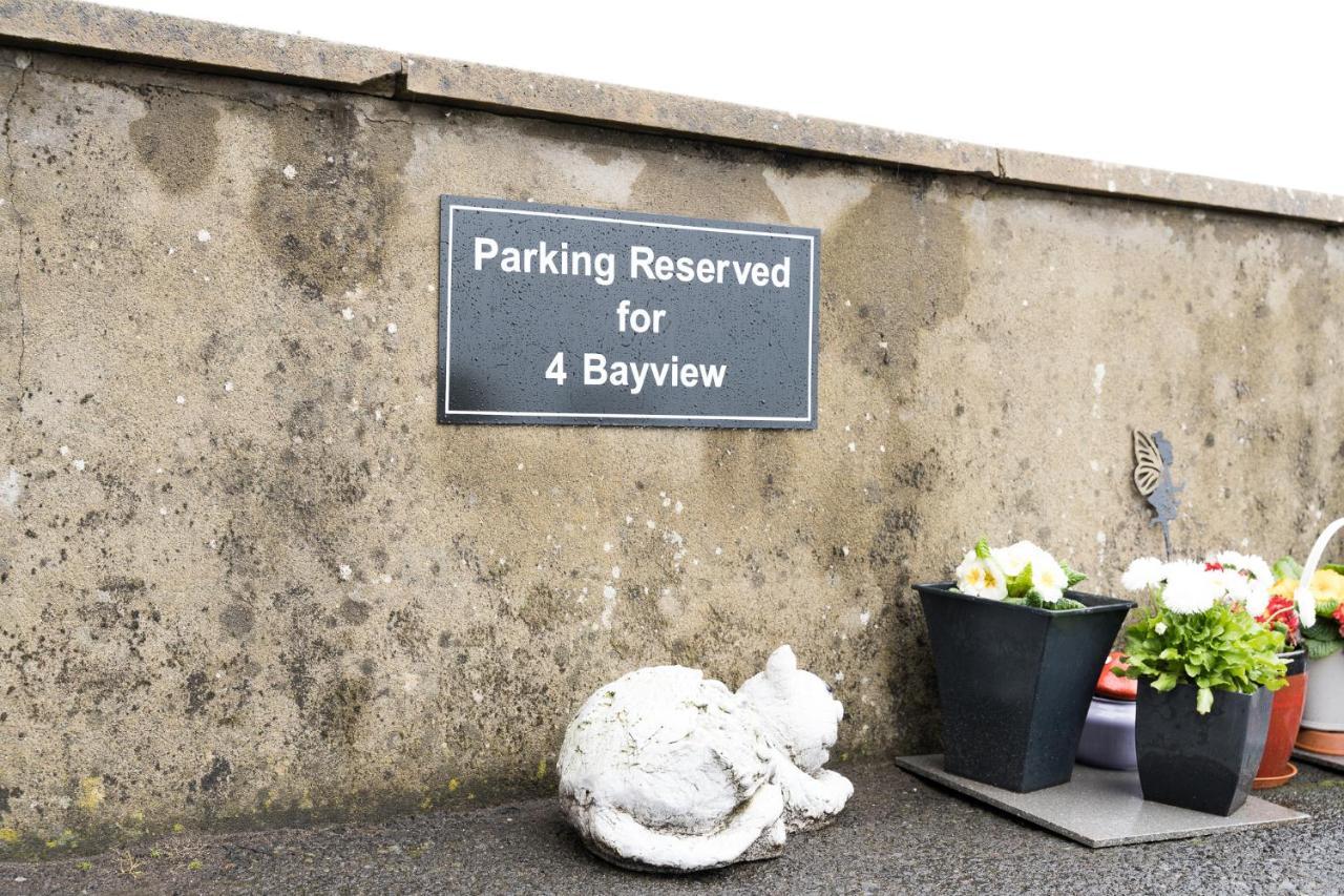 Bayview Apartments Ballygally  エクステリア 写真