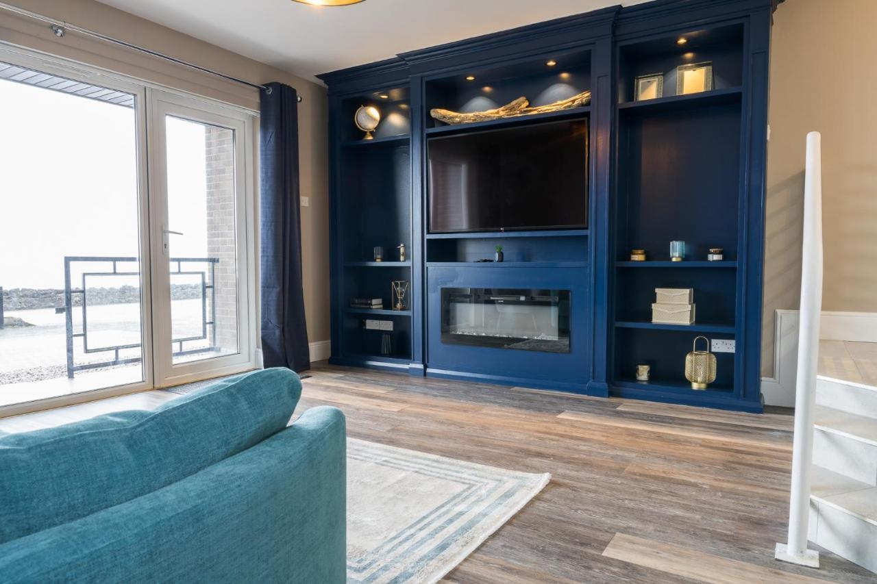 Bayview Apartments Ballygally  エクステリア 写真