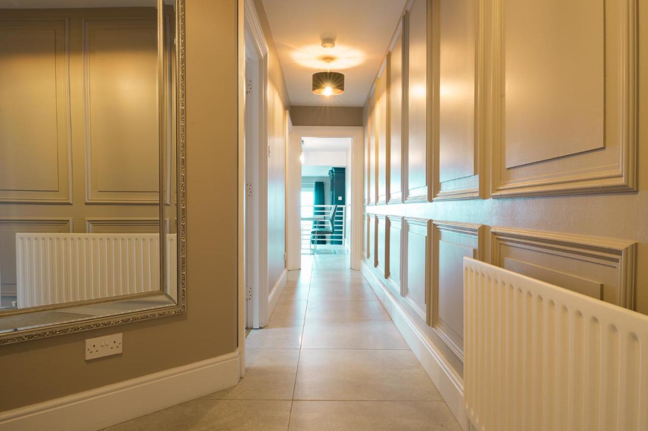 Bayview Apartments Ballygally  エクステリア 写真